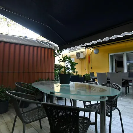 Dario With Terrace And Bbq